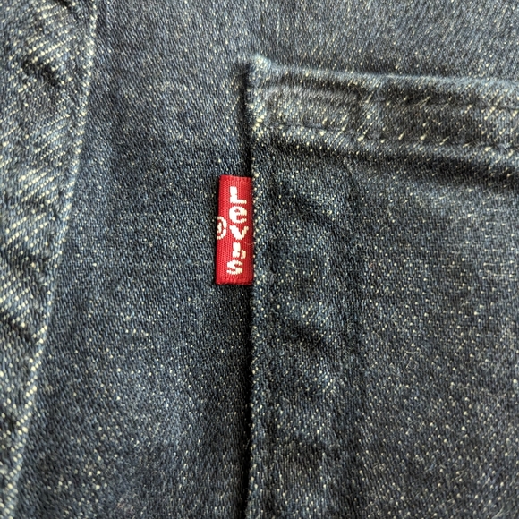 BNWT Levi's 519 Stretch 30x30 - skinny fit - women's - Picture 8 of 9